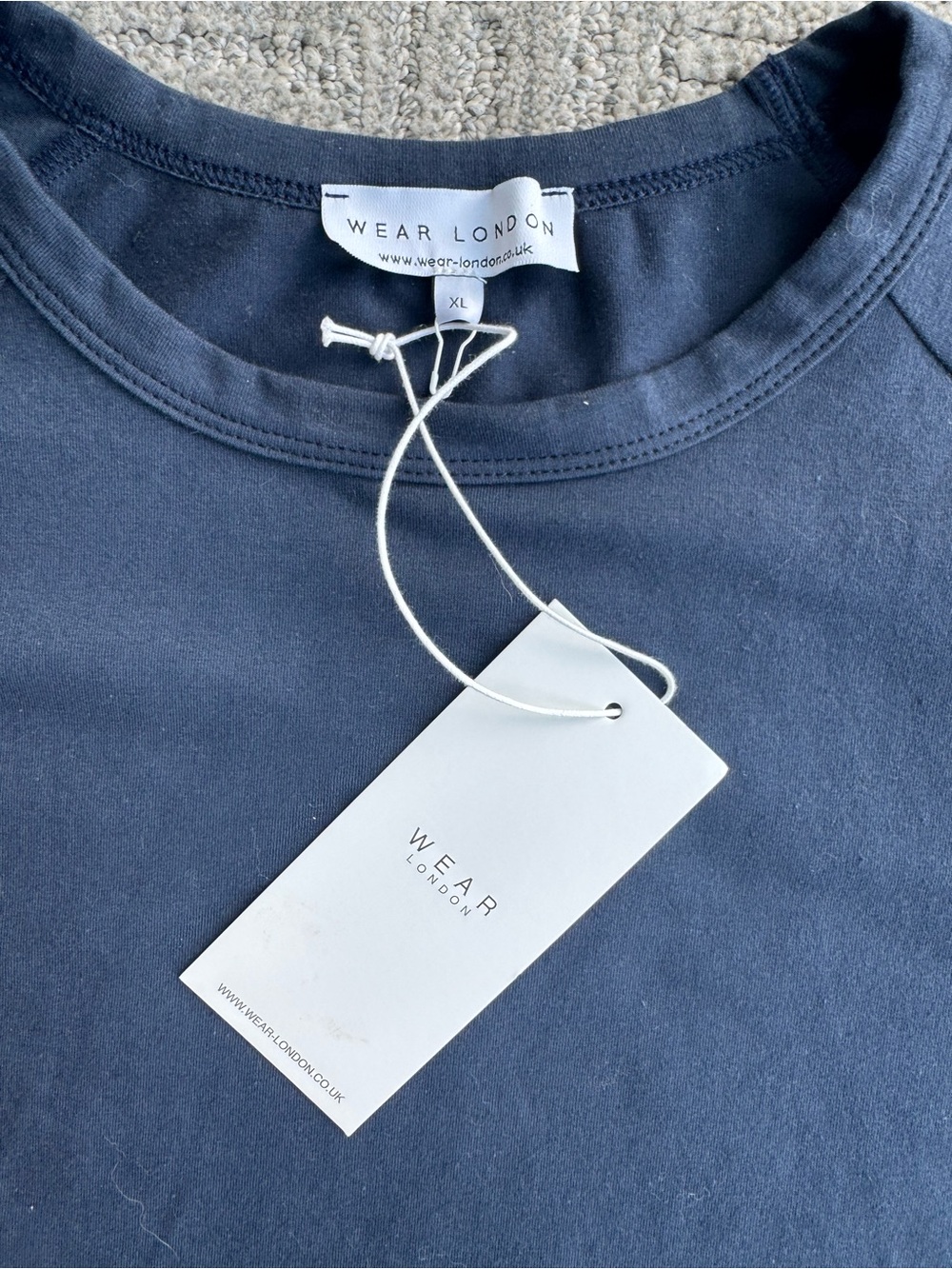 Wear London HOXTON RAGLAN SLEEVE FITTED Cotton Crewneck Tee NWT Minimalist XL - Picture 6 of 9